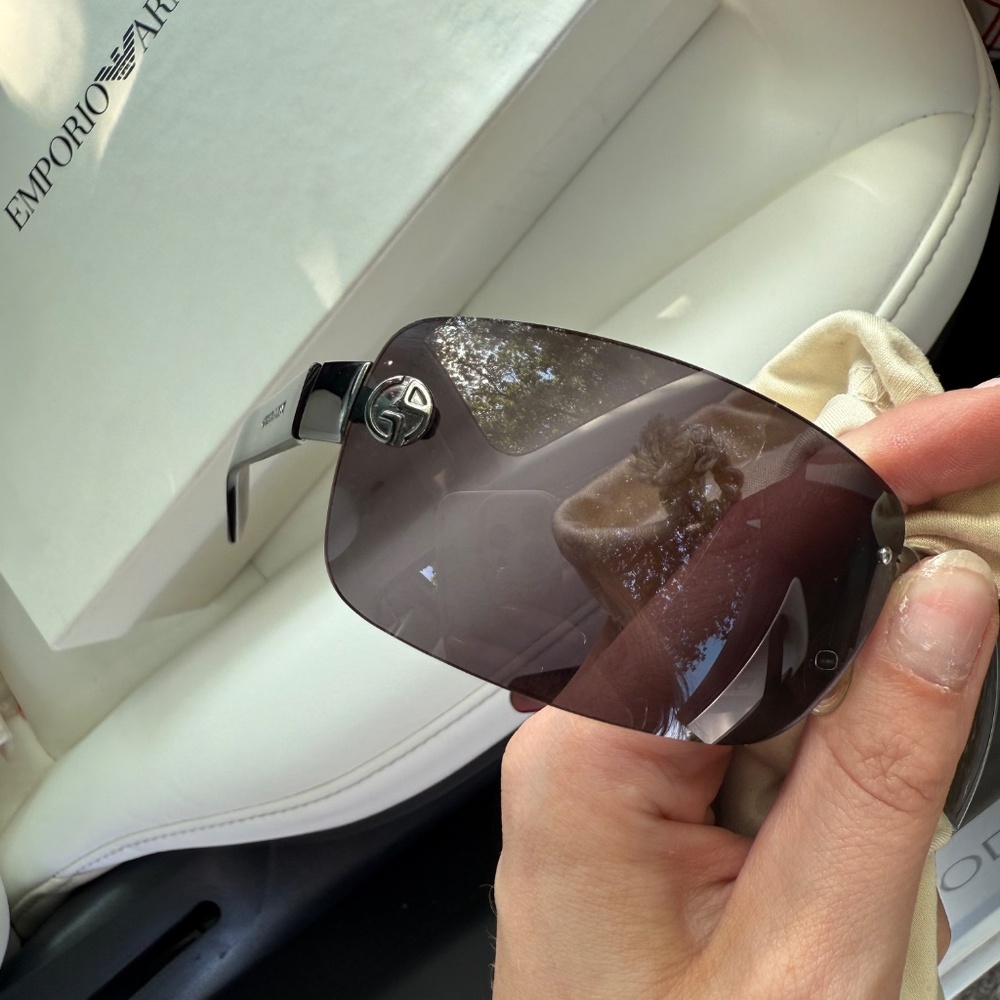 Sunglasses - Picture 7 of 7